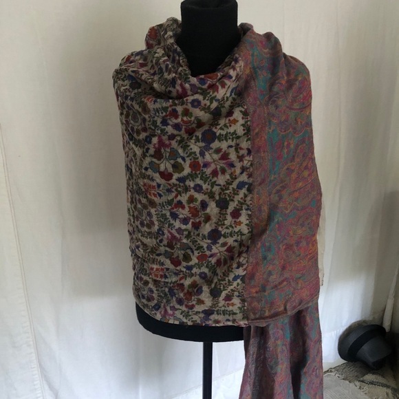 Floral and Paisley scarf wrap shawl one size - Picture 6 of 6